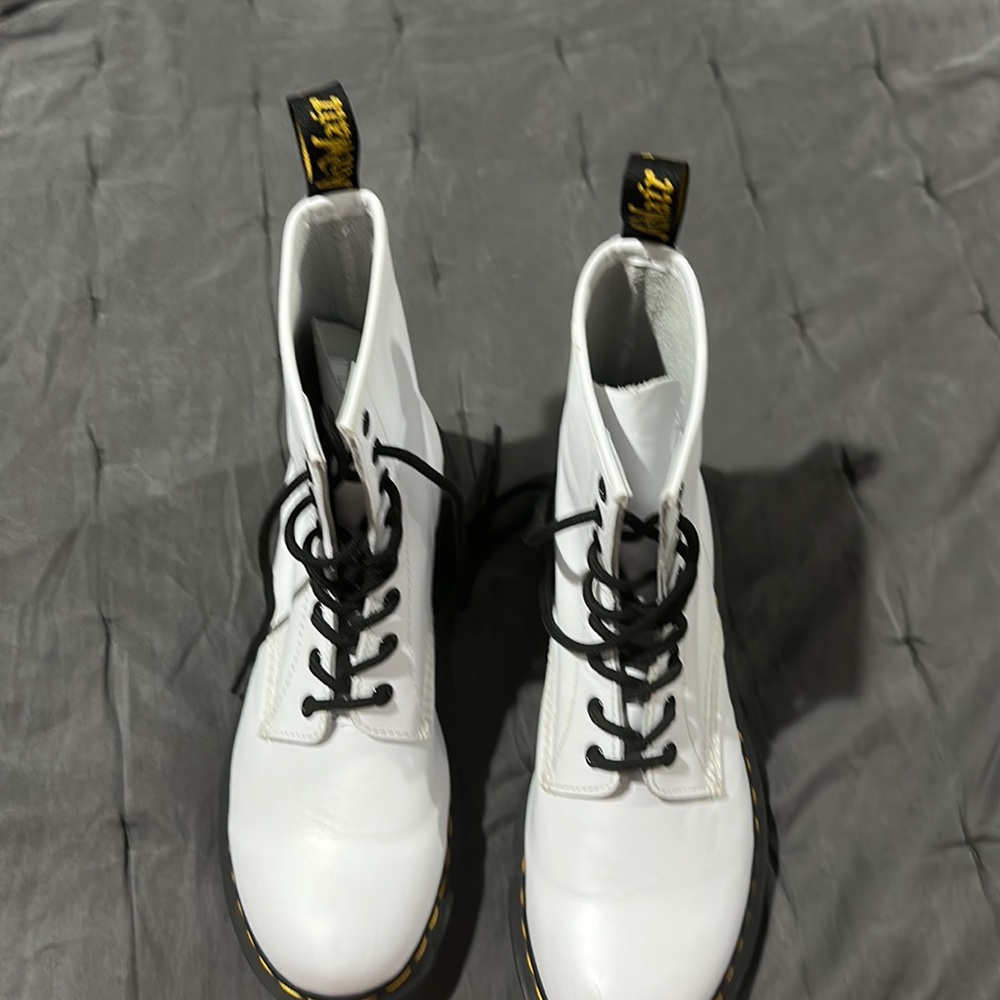 Dr Martens boot